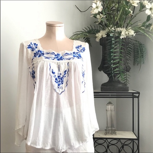 Free People soft white cotton top - Picture 2 of 6